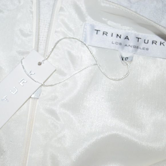Trina Turk Textured Little Cream Sheath Dress Size 10 NWT - Picture 10 of 11